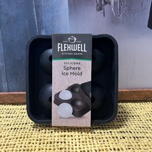 Black Silicone Sphere Ice Mold